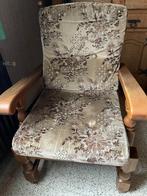 Rustieke houten fauteuil uit de jaren 70, Ophalen, Hout, Minder dan 75 cm, Zo goed als nieuw