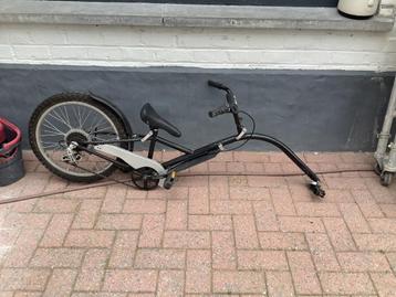 Aanhangfiets kind beschikbaar voor biedingen