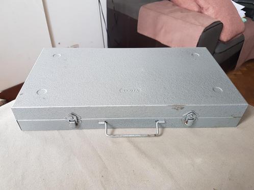 Metalen behuizing 37 x 19,5 x 5,5 cm, Handtassen en Accessoires, Koffers, Gebruikt, Metaal, Minder dan 50 cm, Minder dan 35 cm
