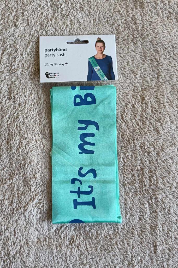 NIEUW - Verjaardag - Verjaardag lint - Flying Tiger - €2, Hobby en Vrije tijd, Feestartikelen | Verhuur, Nieuw, Ophalen of Verzenden