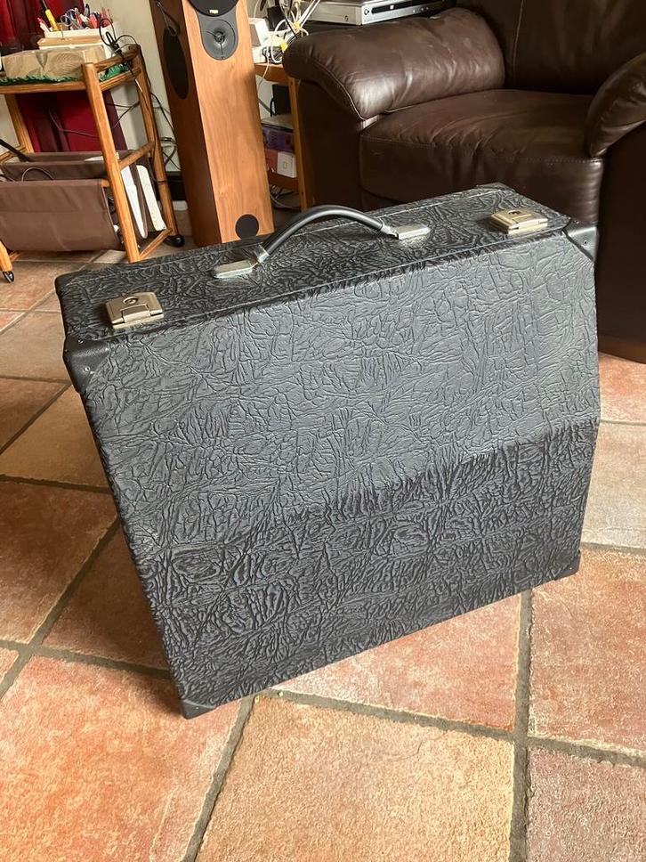 Accordeon pianoklavier 120 bassen, Muziek en Instrumenten, Accordeons, Nieuw, Toetsaccordeon, 120-bas, Overige merken, Met koffer