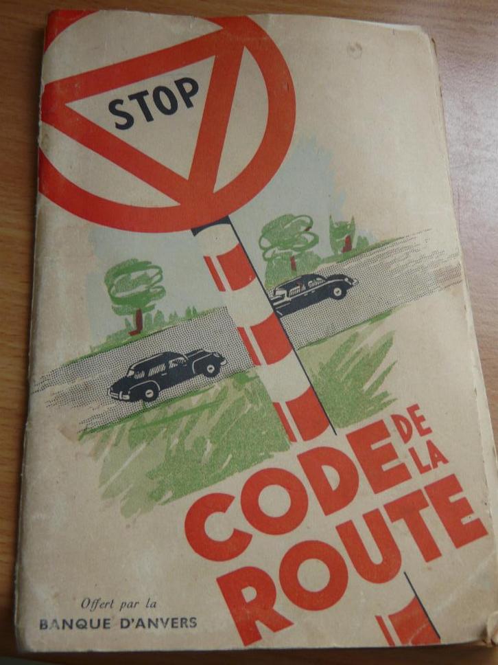 Vintage boekje " code de la route" Banque d'Anvers 1954, Verzamelen, Overige Verzamelen, Gebruikt, Ophalen