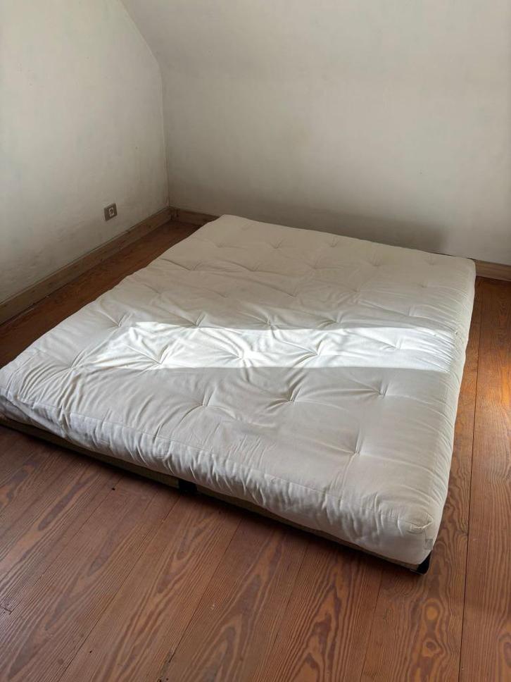 Bed - 2 Tatami's + matras, Huis en Inrichting, Slaapkamer | Bedden, Gebruikt, Tweepersoons, 160 cm, 200 cm, Overige materialen