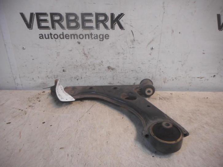 BRAS DE SUSPENSION AVANT GAUCHE (TRIANGLE) Opel Corsa E, Autos : Pièces & Accessoires, Suspension & Châssis, Opel, Utilisé