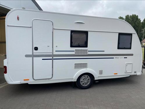 Adria Altea 432 px in nieuwstaat!, Caravans en Kamperen, Caravans, Particulier, tot en met 4, 1000 - 1250 kg, Treinzit, Adria