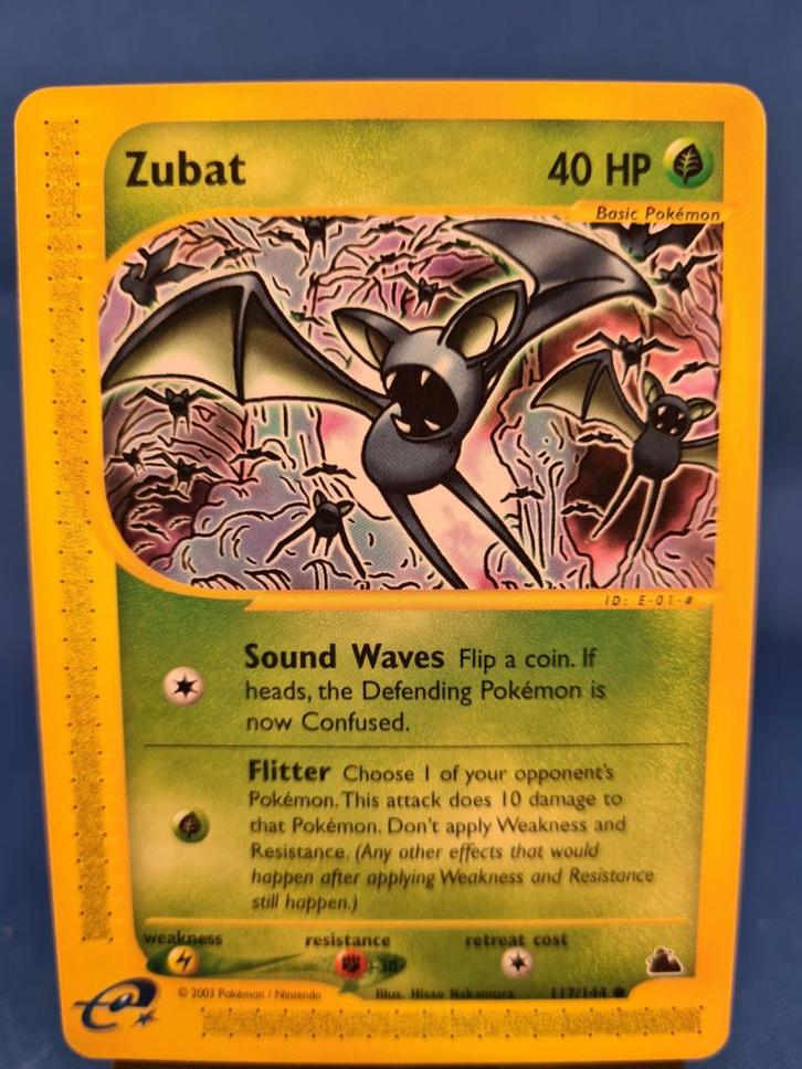 Zubat 117/144 - Skyridge, Hobby en Vrije tijd, Verzamelkaartspellen | Pokémon, Gebruikt, Verzenden