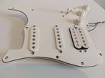 .Fender Stratocaster volledig loaded in PRIMA staat, Muziek en Instrumenten, Instrumenten | Onderdelen, Ophalen of Verzenden, Zo goed als nieuw