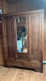 Oude kleerkast, Antiek en Kunst, Antiek | Meubels | Kasten, Ophalen