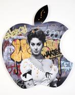 Misstral Noir (1982) sculptuur  Sophia Loren Apple, Enlèvement ou Envoi