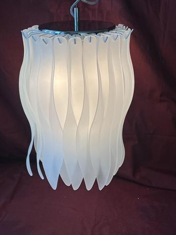Massive– Hanglamp model – Icicle design – Chroom & opaalglas beschikbaar voor biedingen