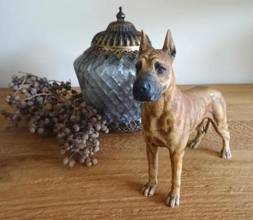 Dog, Great Dane. Genummerd collectible Vaga International, Verzamelen, Beelden en Beeldjes, Gebruikt, Dier, Ophalen of Verzenden