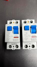 Differentieelschakelaar, Ophalen of Verzenden, Zo goed als nieuw, Schakelaar