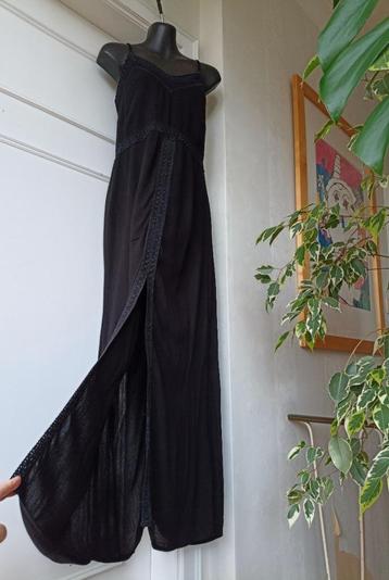 Yessica maxi dress met split & open rug, sz M beschikbaar voor biedingen