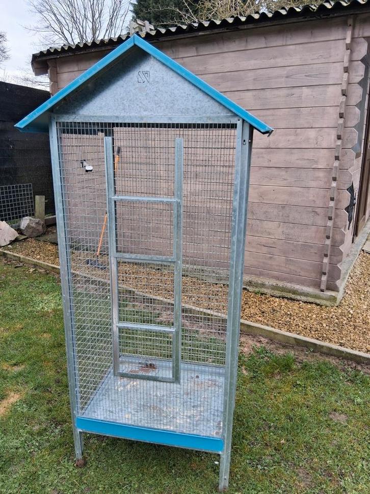 Gegalvaniseerde vogelkooi, 1m50 hoog. 1 zomer gebruikt, Animaux & Accessoires, Oiseaux | Cages & Volières, Utilisé, Cage à oiseaux