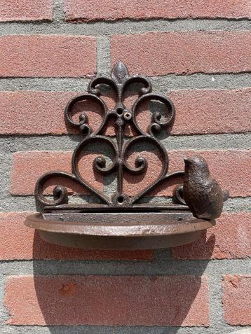 vogelbad gietijzer om op te hangen beschikbaar voor biedingen