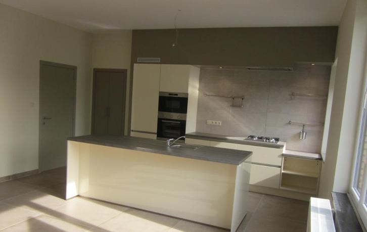 Duplex te huur Tienen 3 slaapkamers, Immo, Appartementen en Studio's te huur, Provincie Vlaams-Brabant, 50 m² of meer