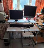 Computer tafel, Ophalen, Zo goed als nieuw