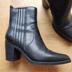 Enkellaarsen Tamaris, Zwart, Zo goed als nieuw, Schoenen met hoge hakken, Ophalen