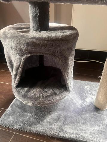 Arbre à chat, Enlèvement, Neuf
