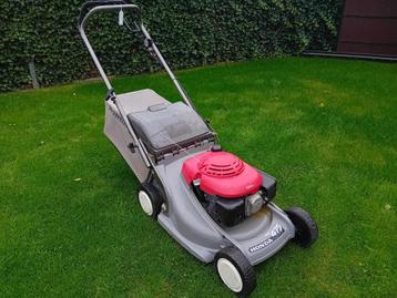 Honda hrb 475 zelftrekker beschikbaar voor biedingen