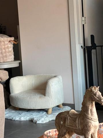Honden nestjes verschillende beschikbaar voor biedingen