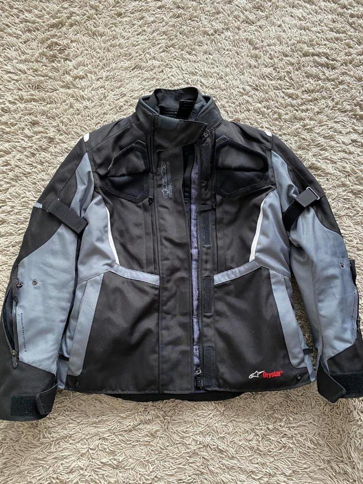 Veste Alpinestars pour femme, Motos, Vêtements | Vêtements de moto, Manteau | tissu, Femmes, Seconde main, Enlèvement