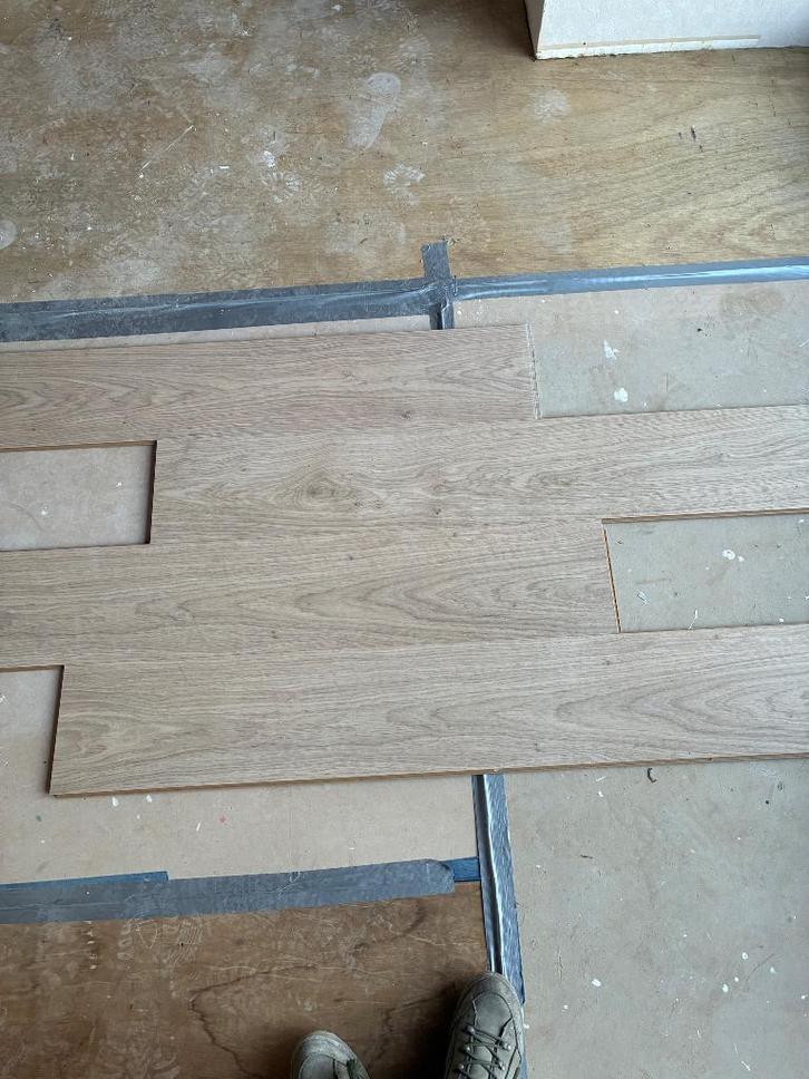 Laminaat, Doe-het-zelf en Bouw, Vloerdelen en Plavuizen, Zo goed als nieuw, Laminaat, 10 m² of meer, Ophalen