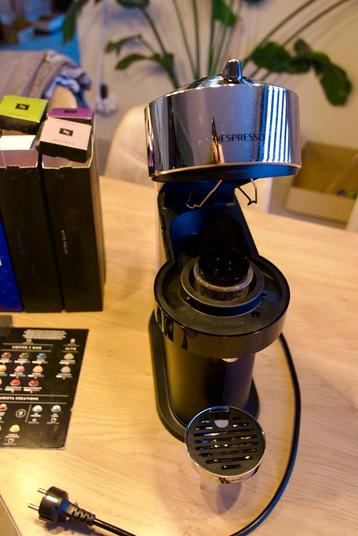 Nespresso Vertuo Next met enkele capsules beschikbaar voor biedingen