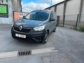 Renault Express 1.3T e 102pk 2023 beschikbaar voor biedingen
