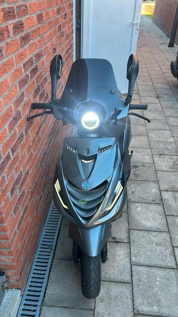 Piago zip a klasse, Fietsen en Brommers, Scooters | Piaggio, Zip, Ophalen of Verzenden