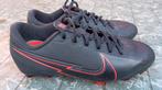 Voetbalschoenen Nike 35,5, Sport en Fitness, Ophalen, Gebruikt, Schoenen