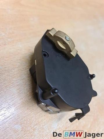 Stelaandrijving BMW 5-serie E39 64118363796 beschikbaar voor biedingen