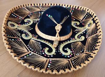 Echte Mexicaanse sombrero van zwart fluweel  beschikbaar voor biedingen