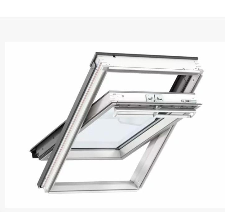 DRIE NIEUWE Veluxramen met rolluiken nog in de doos, Doe-het-zelf en Bouw, Glas en Ramen, Nieuw, Dakraam, 120 tot 160 cm, 120 tot 160 cm