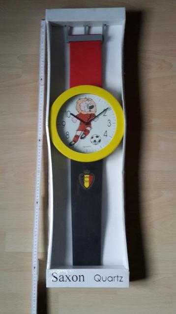 Diables Rouges Mondial 94 Montre Horloge murale emballée.