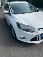 focus 1l turbo essence 2013 97000km 4000 euros, Break, Tissu, Achat, Blanc