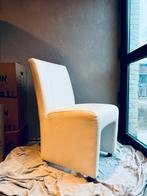 Witte eetkamerstoelen op wielen, Huis en Inrichting, Ophalen, Overige materialen, Gebruikt, Wit