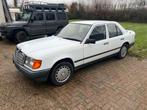 Mercedes 200-500 Serie W124 230E 1987 Oldtimer, Auto's, Mercedes-Benz, 4 deurs, Wit, Handgeschakeld, Particulier