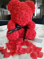 rode liefdes bloemenbeer 40 cm, Verzamelen, Beren en Cherished Teddies, Ophalen of Verzenden, Zo goed als nieuw, Overige typen