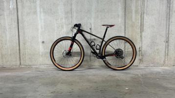 mtb Scott Scale RC Carbon Prijs: €990 beschikbaar voor biedingen