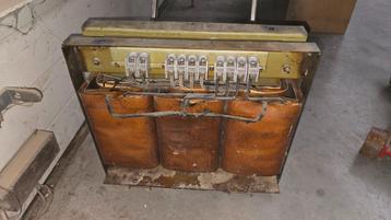transformator 3x240v - 400v 40KvA beschikbaar voor biedingen