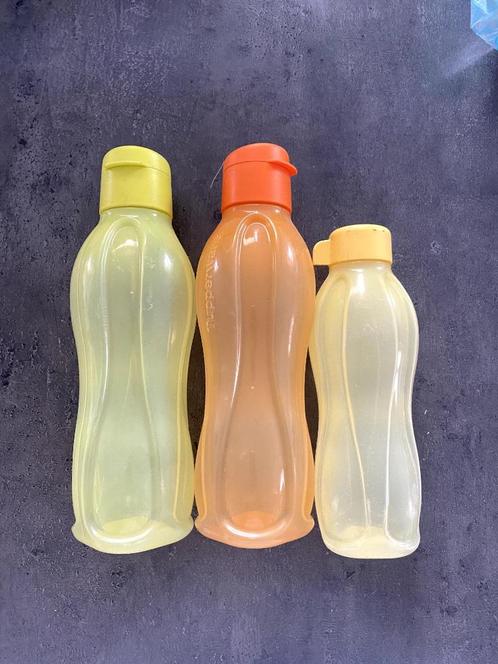 Set van 3 Tupperware drinkflessen, Huis en Inrichting, Keuken | Tupperware, Gebruikt, Overige typen, Geel, Oranje, Ophalen