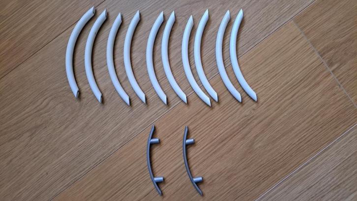 12 nieuwe deurvergrendelingen, Doe-het-zelf en Bouw, IJzerwaren en Bevestigingsmiddelen, Nieuw, Overige typen, 100 tot 250 mm