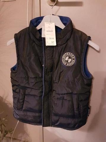 Nieuwe bodywarmer voor jongens van JBC  maat 134-140 beschikbaar voor biedingen