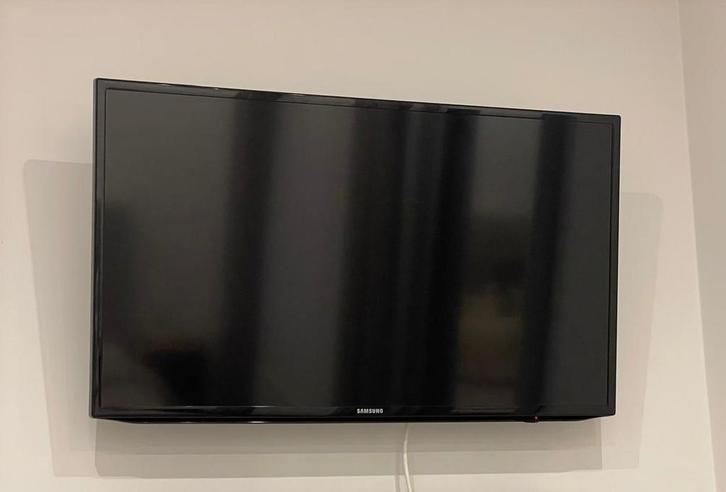 TV LED Full HD Samsung, TV, Hi-fi & Vidéo, Télévisions, Utilisé, LED, 100 cm ou plus, Full HD (1080p), Samsung, Enlèvement