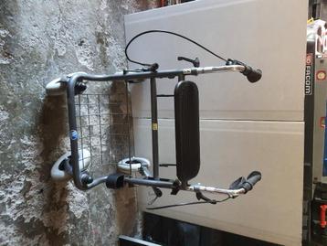 Deambulateur beschikbaar voor biedingen
