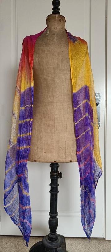 Écharpe multicolore, Taille 46/48 (XL) ou plus grande, Enlèvement ou Envoi, Comme neuf, Merkloos