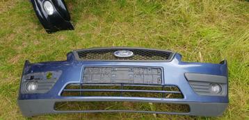 FORD FOCUS VOORBUMPER BJ 2005 TOT 2008 beschikbaar voor biedingen