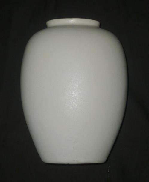 VILLEROY & BOCH LUXEMBURG VAAS WIT KERAMIEK CA 1955/60, Antiek en Kunst, Antiek | Keramiek en Aardewerk, Ophalen of Verzenden