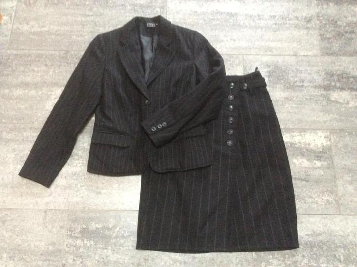 Blazer met rok Green Ice 38, Kleding | Dames, Jasjes, Kostuums en Pakken, Zo goed als nieuw, Kostuum of Pak, Maat 38/40 (M), Grijs